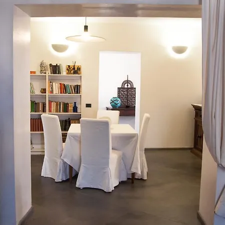 Palazzo Spagna Syracuse Room photo