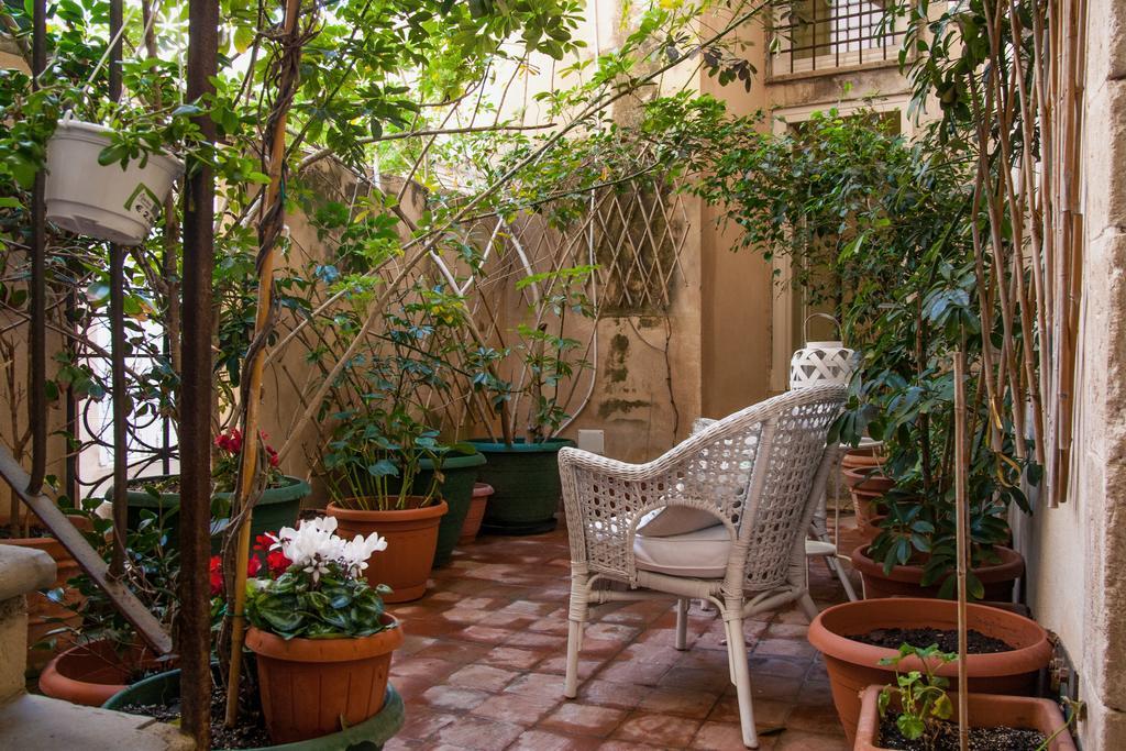 Palazzo Spagna * Syrakus